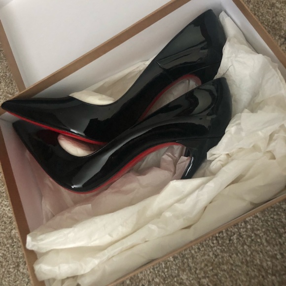 Christian Louboutin So Kate - Picture 2 of 5